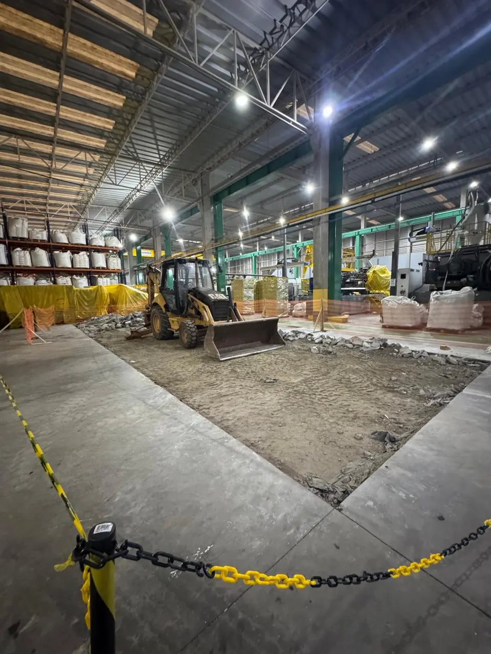 Etapa de execução de obra industrial da AG8